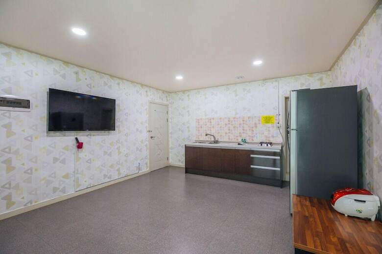 Apartamentos Byuljji Pension