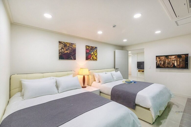 Arco Poolvilla Pension