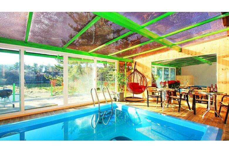 Camino Poolvilla Pension