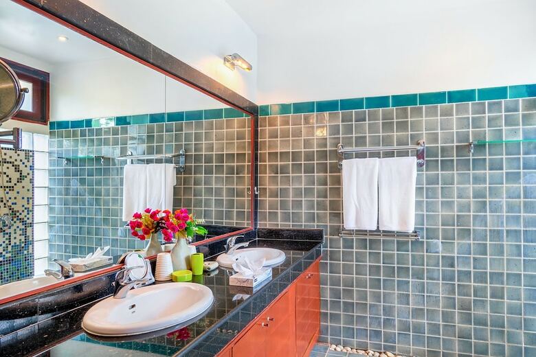 2 Bedroom Sea View Villa Mango