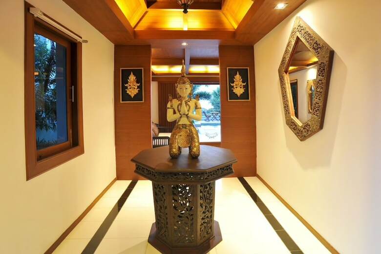 5 Bedroom Sea View Villa Big Buddha