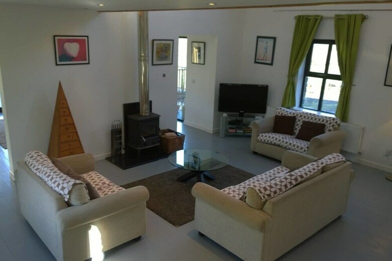 Residencia Beautiful 4-bed House