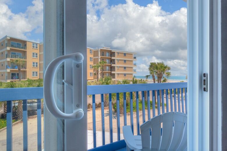 Oceanview 4 Balconies! Opulent Blue #6 Sleeps 8