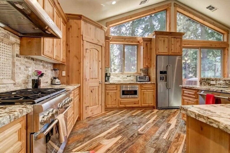 Posada Hillside Haven Near Heavenly Executive Kitchen