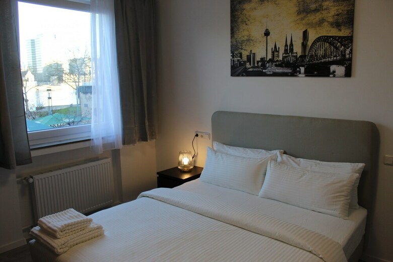 City Apartments In K�ln Am Rheingarten