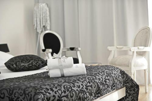 Hostal Tinel Superior Residence