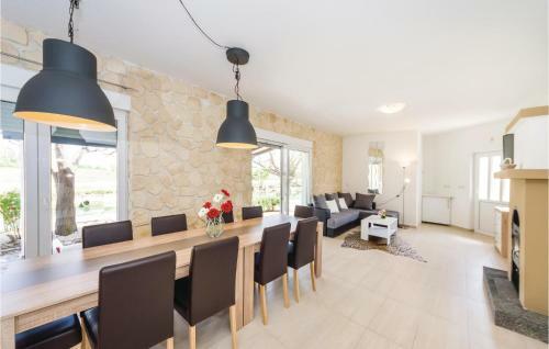 Holiday Home Ilirska VI