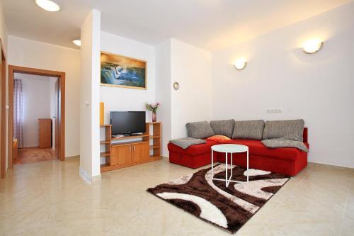 Apartment Village Nin