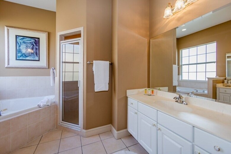 Your Personal Oasis 5 Bedroom 5 Bath Villa