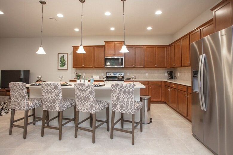 9 Bedroom Vacation Home In Windsor At Westside