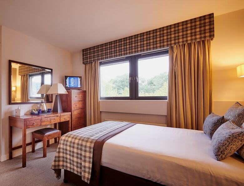 Stirling Court Hotel