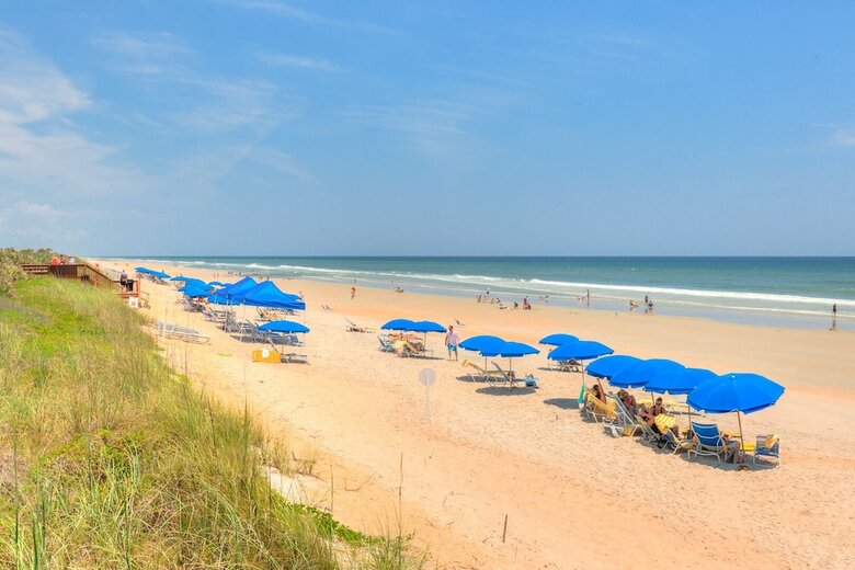 Giant Beachy Condo - Opulent Blue #5 - Sleeps 10