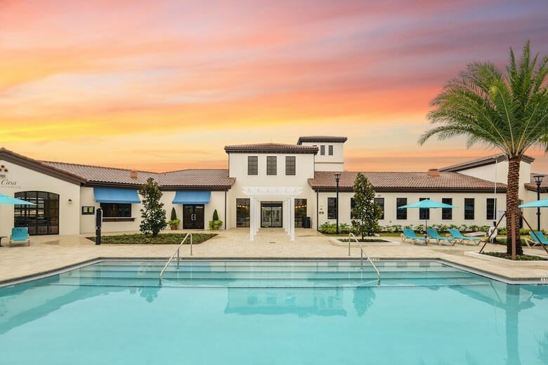 5 Bedroom Townhome In Windsor At Westside