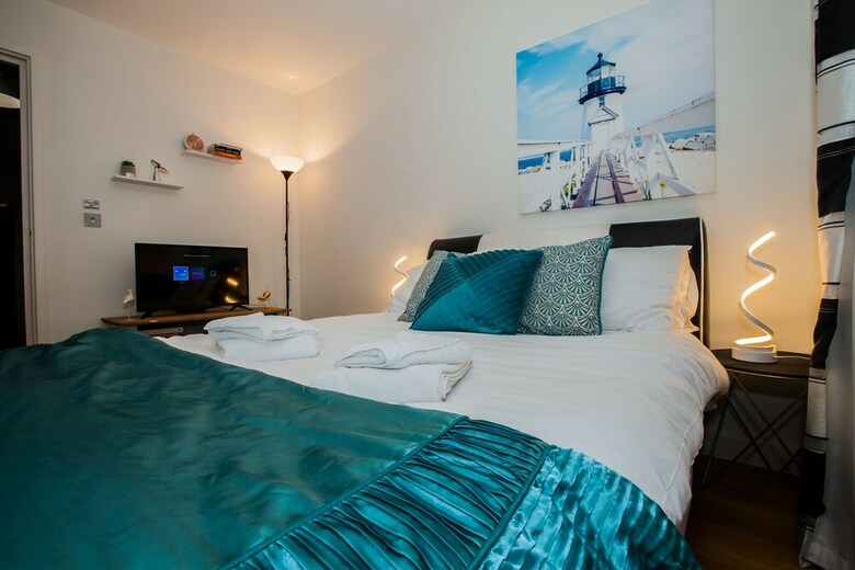 Apartamentos New Modern Large 2 Bed