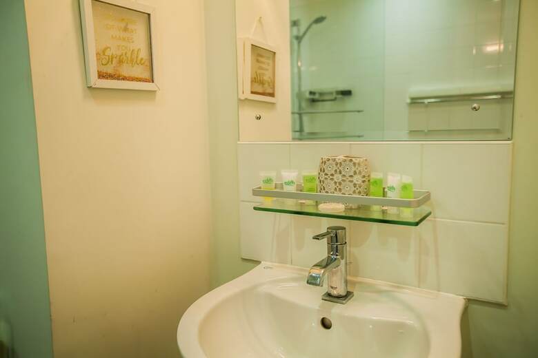 Apartamentos New Modern Large 2 Bed