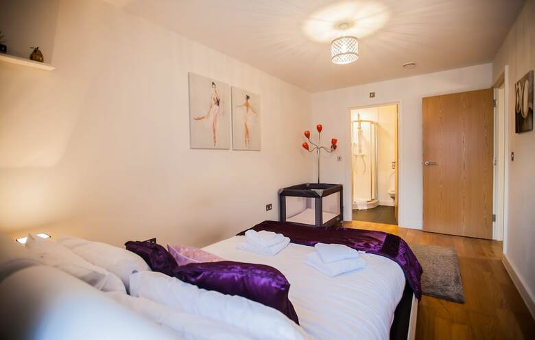 Apartamentos New Modern Large 2 Bed