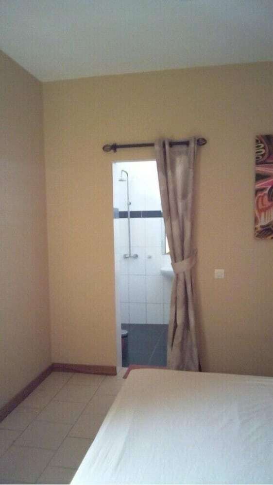 Bed & Breakfast Auberge Le Baobab