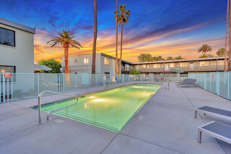 Hostal Modern Contemporary Ot Scottsdale W-pool