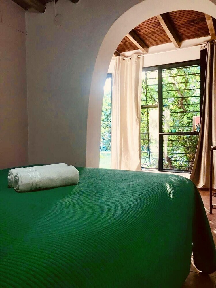 Hotel La Posada De Chacras