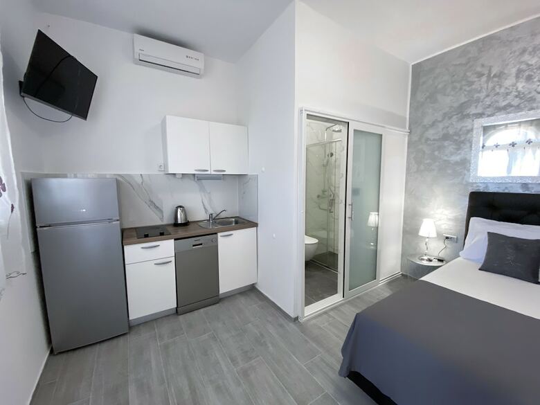 Hotel Apartmani Dasa Tucepi