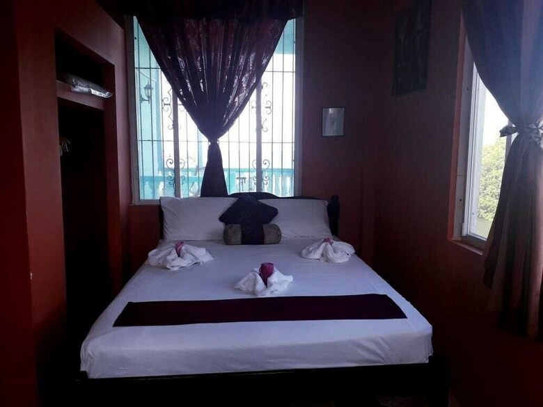 See Belize Sea View Vacation Rental