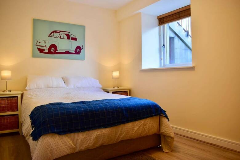 Spacious And Bright 2 Bedroom Apartment In Dublin 2