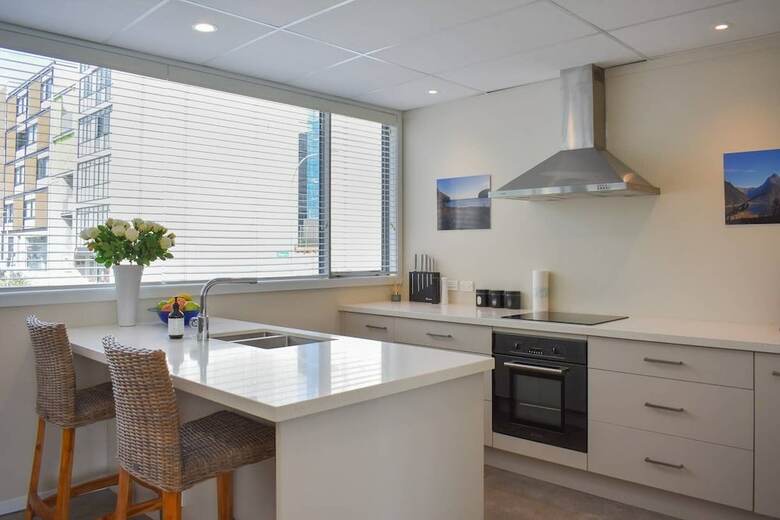 2 Bedroom Loft Style Apartment In Ponsonby