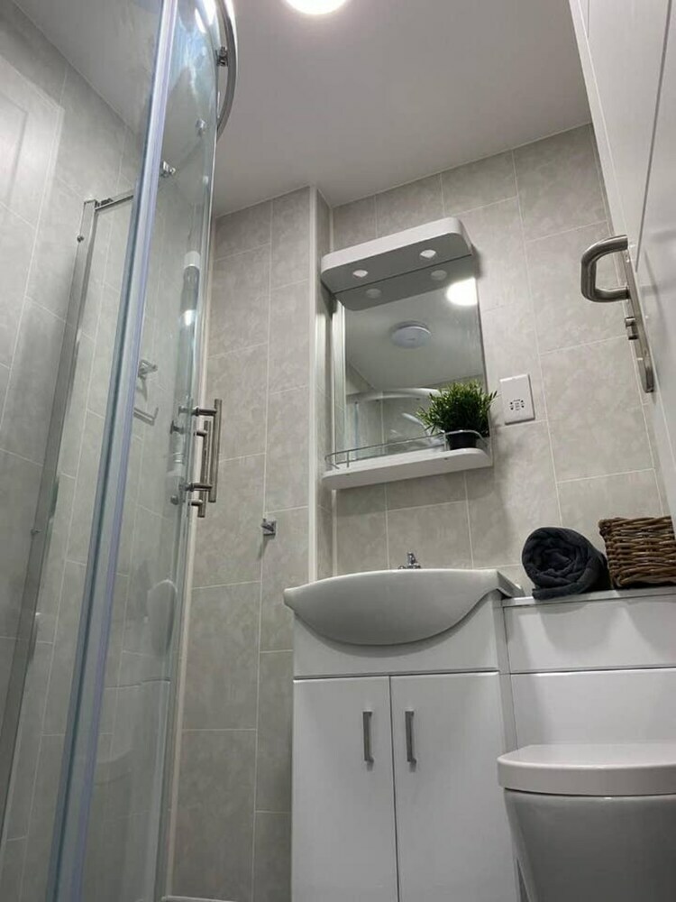 Modern Seafront Apartment