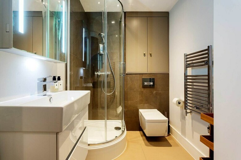 Apartamentos A Metallic Touch