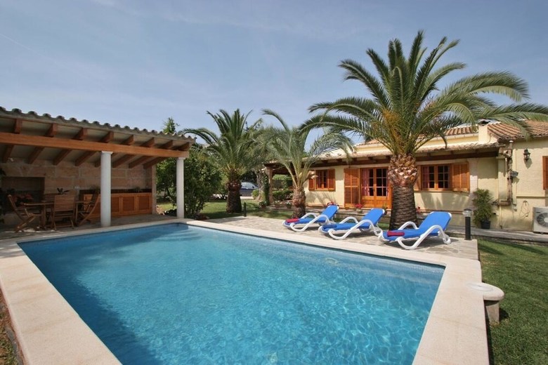 Villa - 3 Bedrooms With Pool - 103124