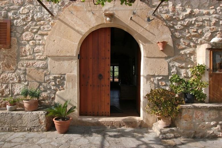 Villa - 5 Bedrooms With Pool - 103159