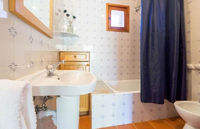 Villa - 3 Bedrooms With Pool - 103244