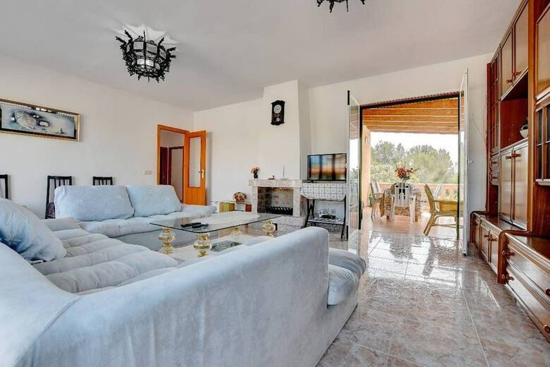 Villa - 5 Bedrooms With Pool And Wifi - 107783