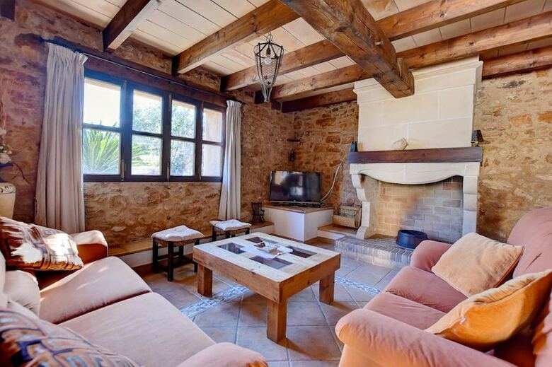 Villa - 4 Bedrooms With Pool - 107803