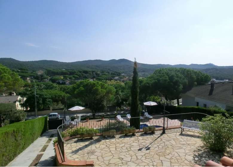 Villa House - 3 Bedrooms - 104035