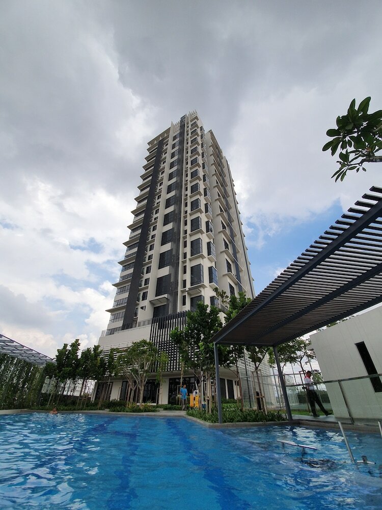 Apartamentos Highpark By Plush
