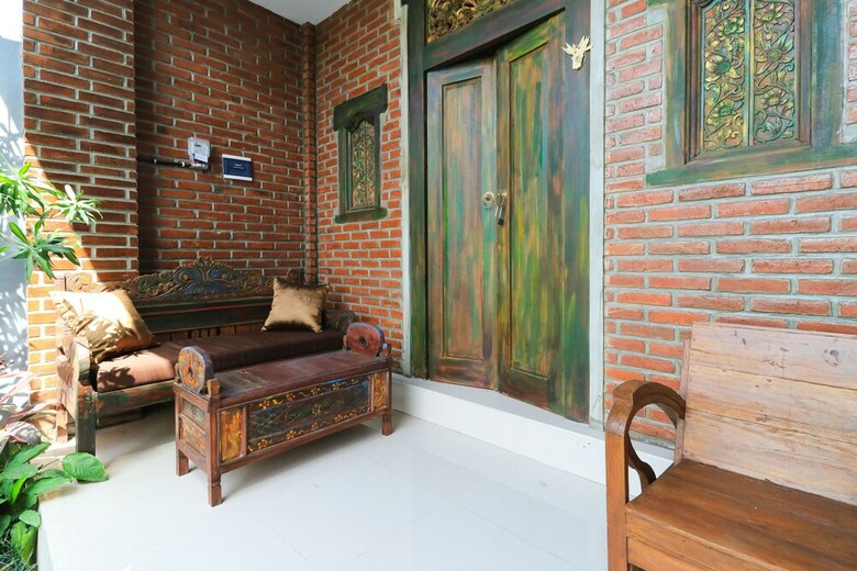 Hotel Ris Homestay