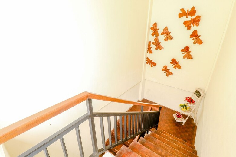 Hotel Emilia Homestay