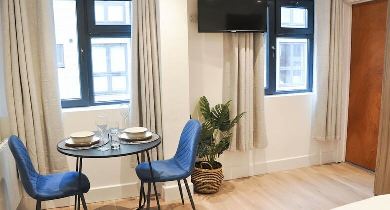 Hotel Canal Walk Apartments