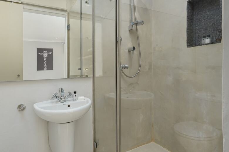 Apartamentos Trafalgar Square 16