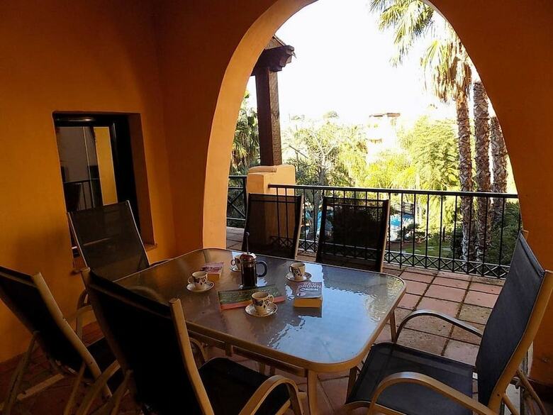 Apartamentos Stunning El Campanario Apt - Pool View