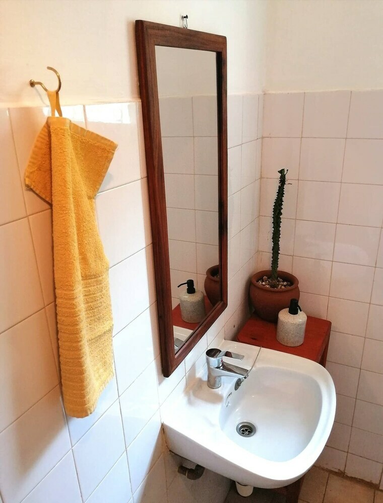 Bed & Breakfast Utamaduni House