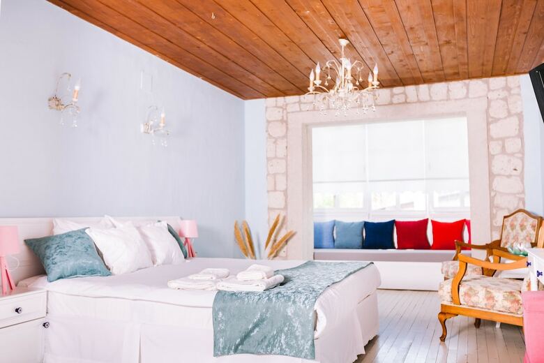 Bed & Breakfast Begonvil Butik Otel By Aliki Alacati