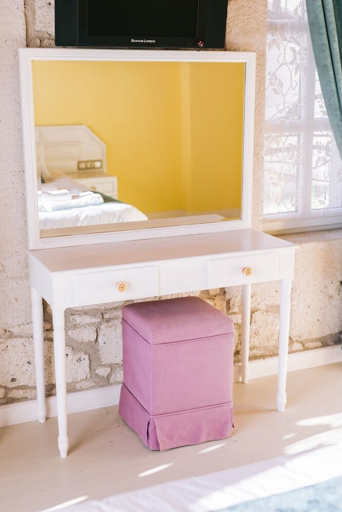 Bed & Breakfast Begonvil Butik Otel By Aliki Alacati
