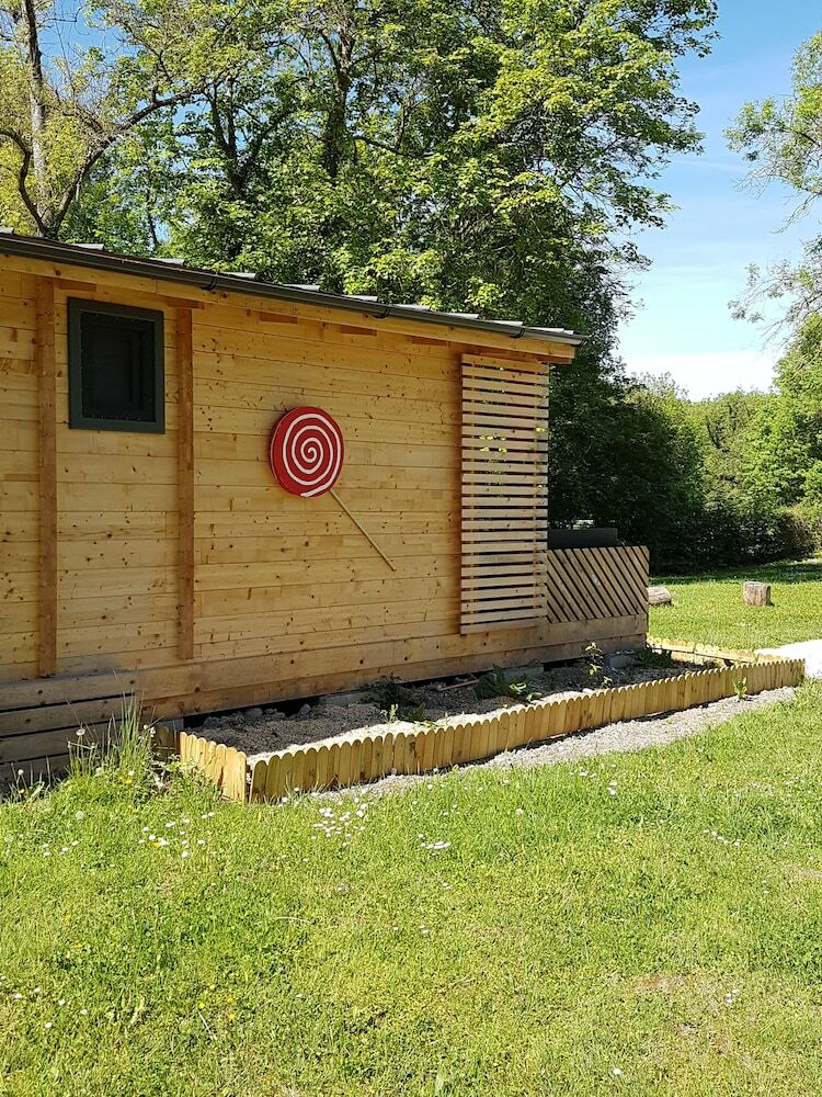 Les Roulottes de La Champagne Campground