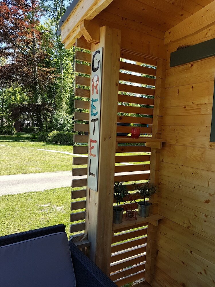 Les Roulottes de La Champagne Campground