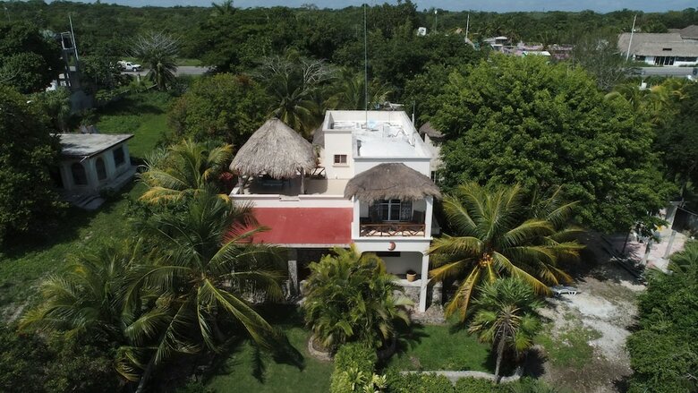 2br Lagoon House Surrounded By Nature
