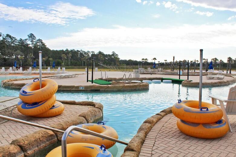 Wharf By Youngs Suncoast