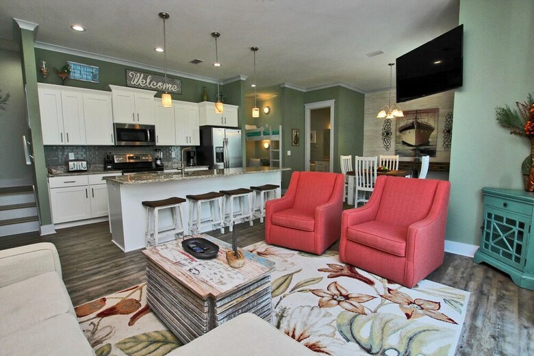 Little Lagoon Cottages Unit D By Youngs Suncoast