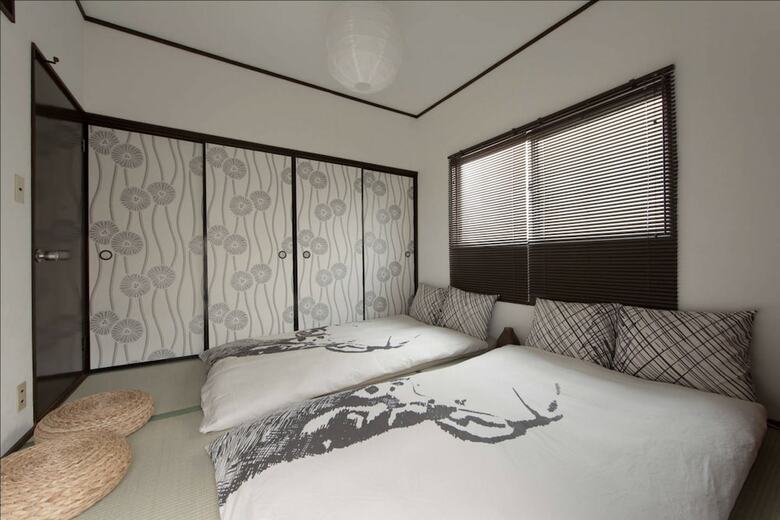 Osaka Zebrahouse Himejima